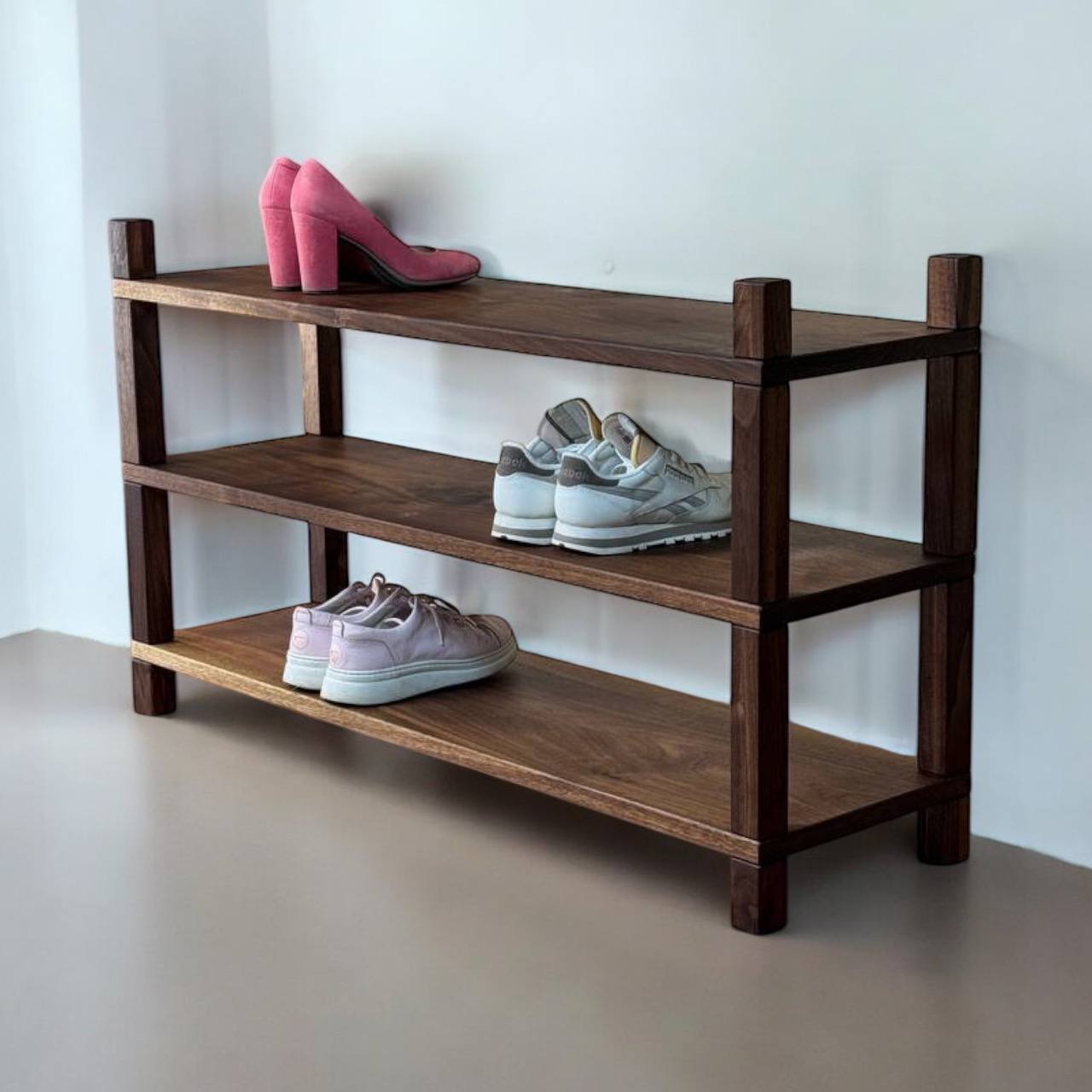 Solid wood slab shoe rack